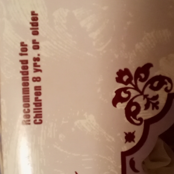 NWT Limited Edition Genuine Hand Painted Porcelain Bride Doll with Doll Stand - Picture 5 of 8